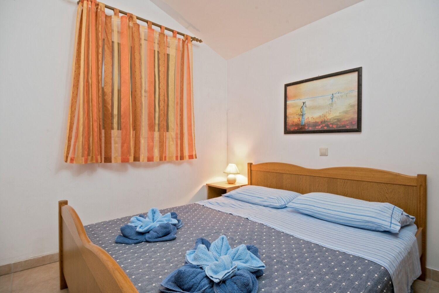 Apartments Bisernica-With Pool Ražanj Extérieur photo