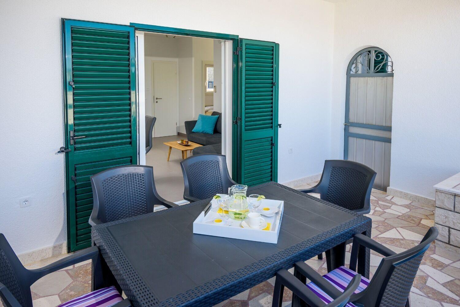 Apartments Bisernica-With Pool Ražanj Extérieur photo