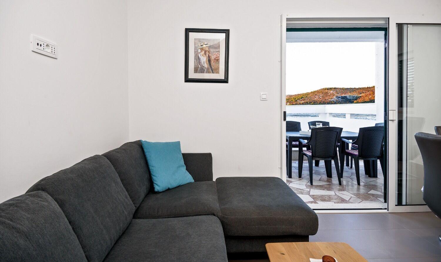 Apartments Bisernica-With Pool Ražanj Extérieur photo